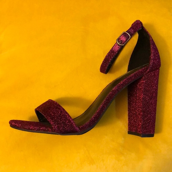 Hot pink sparkly heels! - Picture 3 of 5